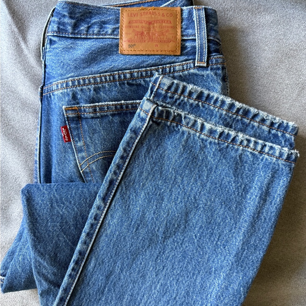 Levi's 501’s Women’s Classic Denim Jeans